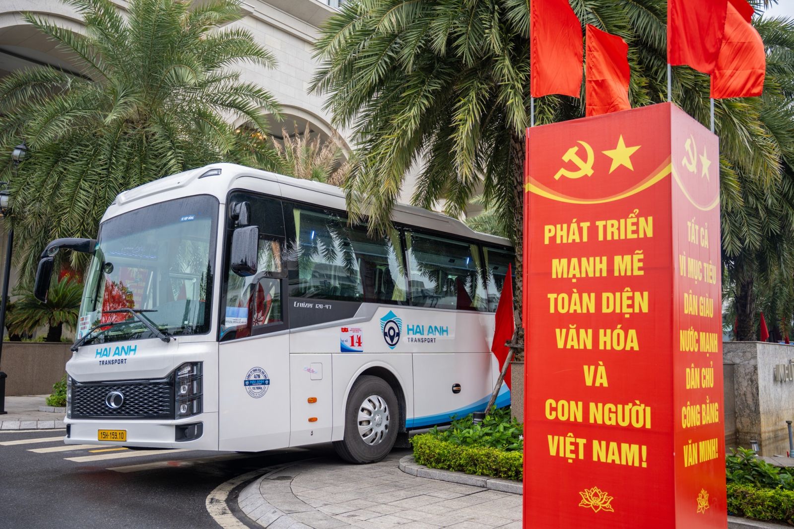 A CRUCIAL POLITICAL TASK FOR HAI ANH - HAI ANH SELECTED AS THE TRANSPORTATION UNIT FOR DELEGATES OF THE HAI PHONG CITY PARTY CONGRESS FOR THE TERM 2025-2030